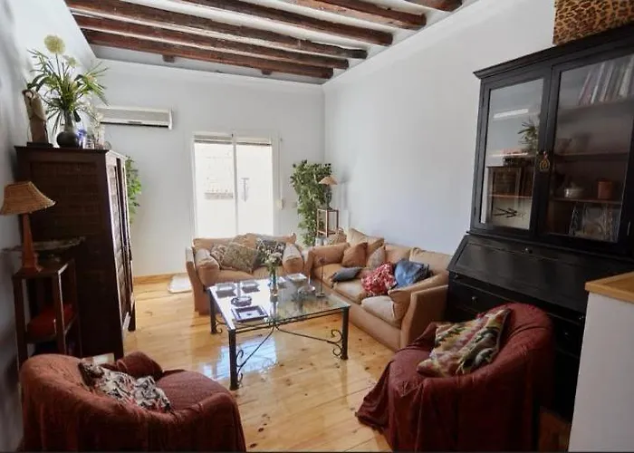 Atico Duplex Con Terraza En Puro Centro, 2 A 8 Pax